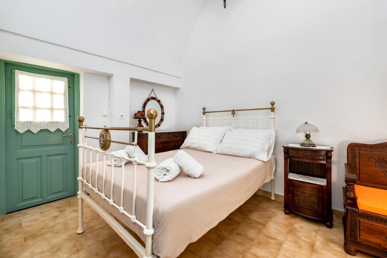 Authentic Santorinian Home Experience サントリーニ エクステリア 写真