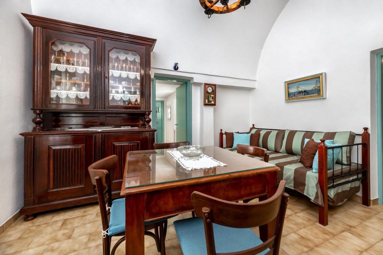 Authentic Santorinian Home Experience サントリーニ エクステリア 写真